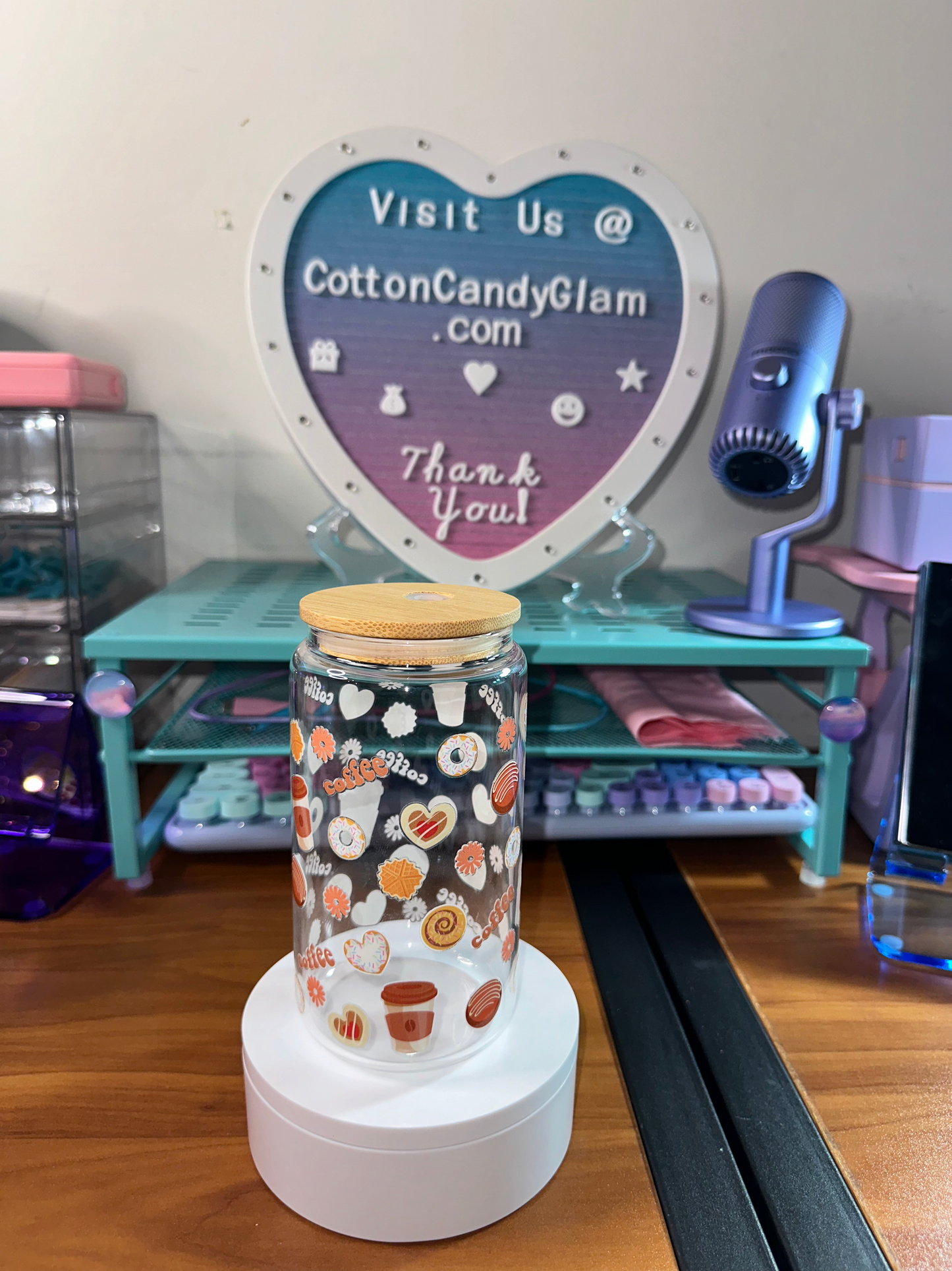 Sweet Coffeehouse Vibes